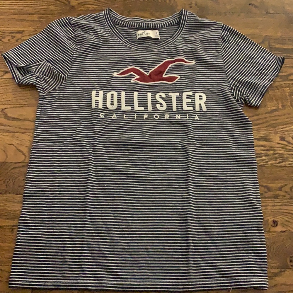 hollister striped shirt